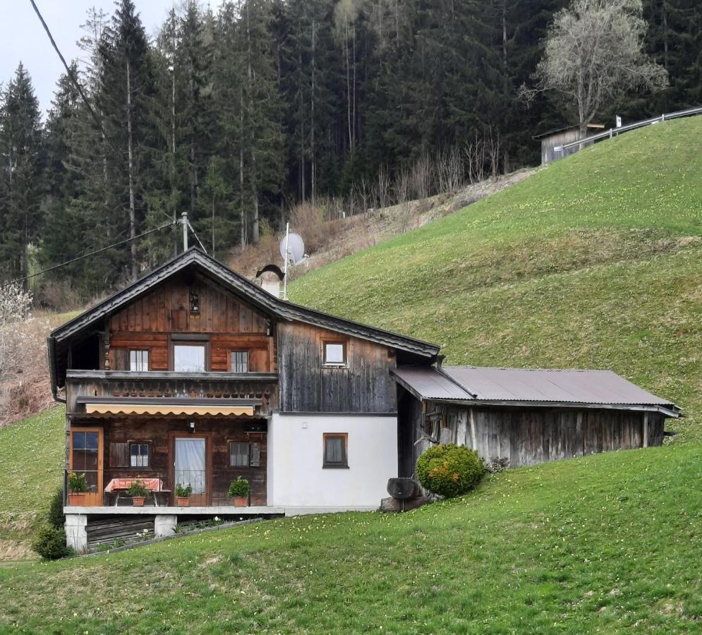Villa Ferienhaeuschen Rahm Hainzenberg Esterno foto