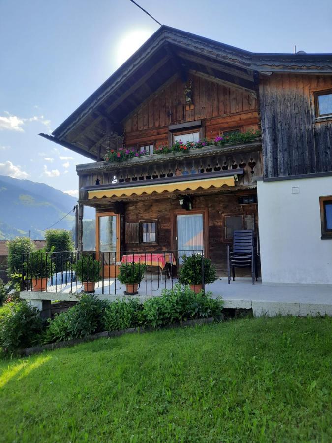 Villa Ferienhaeuschen Rahm Hainzenberg Esterno foto